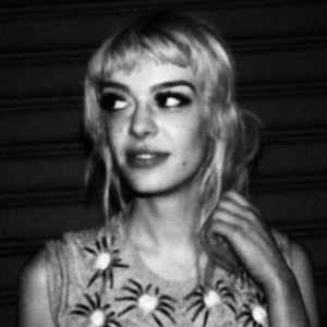 Meet your Posher, Amy rose